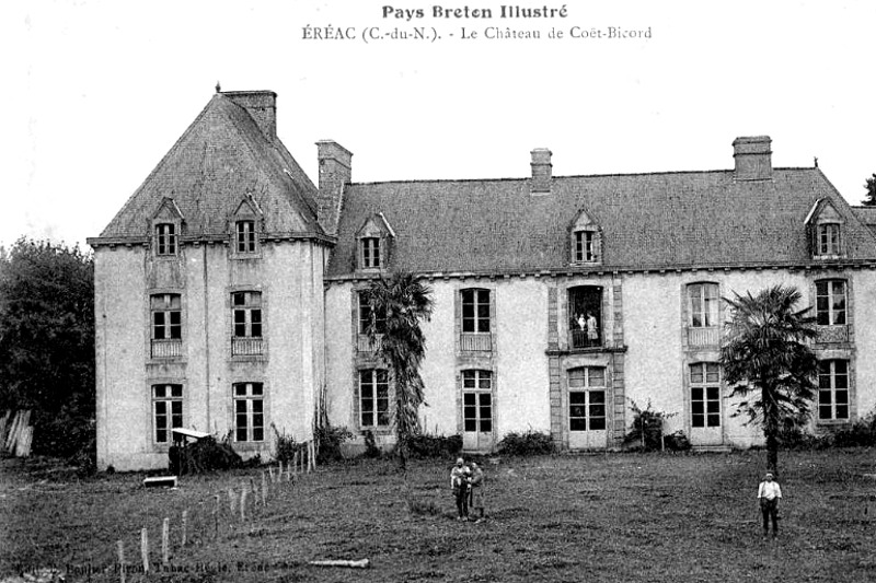 Ville d'Eréac (Bretagne) : château de Coët-Bicord.