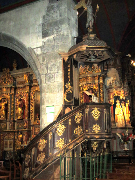 Le Faou : chaire de l'église Notre-Dame de Rumengol