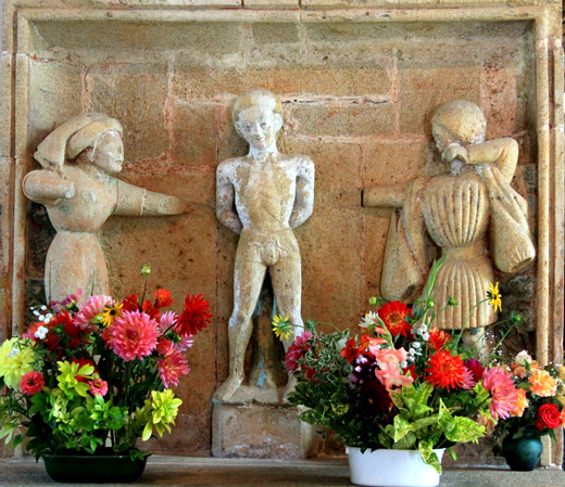 Statue de la chapelle Saint-Fiacre du Faout