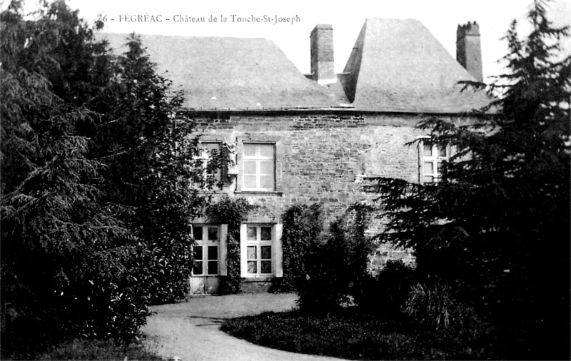 Chteau de la Touche-Saint-Joseph  Fgrac (anciennement en Bretagne).
