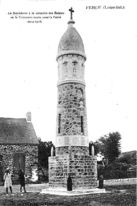 Monument aux morts de Ferc (Bretagne).