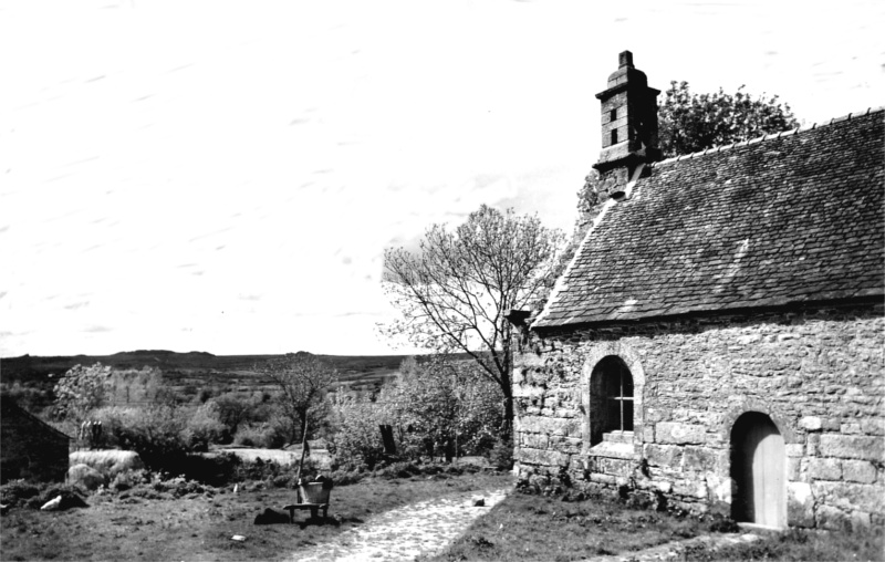 Chapelle Saint-Houardon   La Feuille (Bretagne).