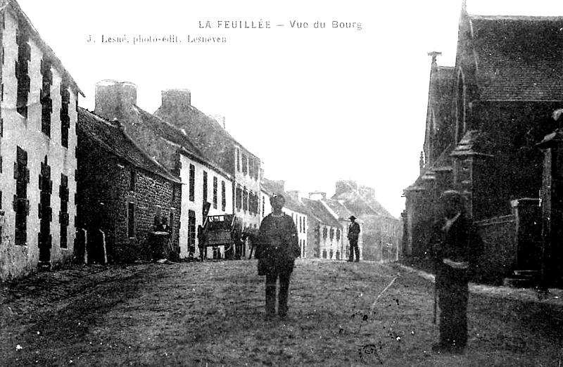 Ville de La Feuille (Bretagne).