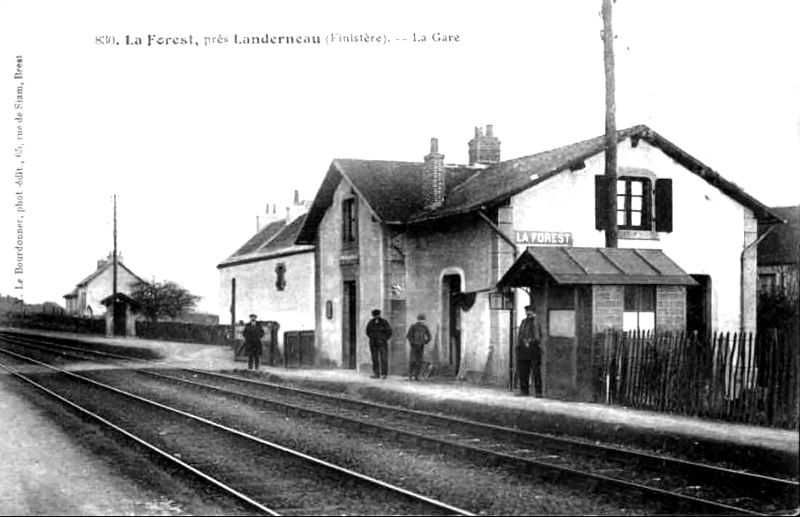 Ville de la Forest-Landerneau (Bretagne).