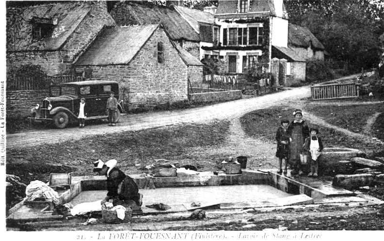 Lavoir de La Fort-Fouesnant (Bretagne).