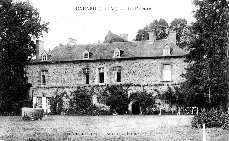 Manoir prioral ou Prieuré de Gahard (Bretagne).