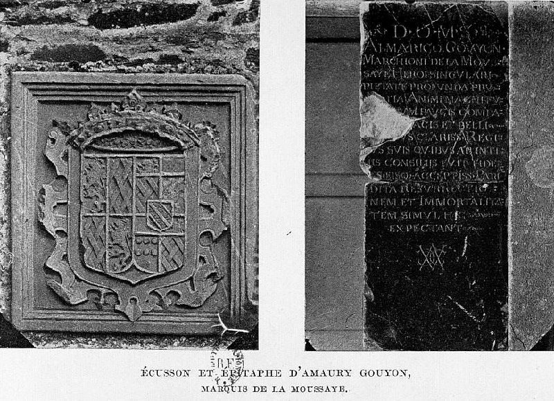 Ecusson et pitaphe d'Amaury Gouyon.