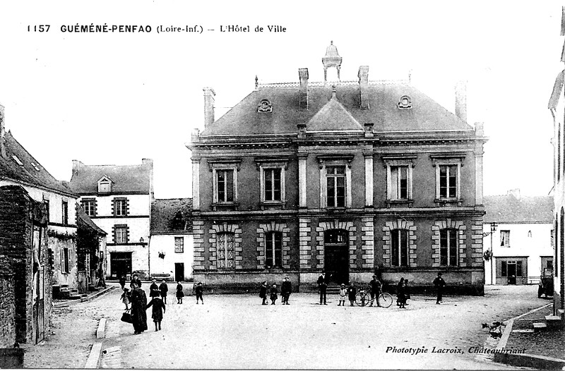 Hôtel de Ville de Guémené-Penfao (Bretagne).