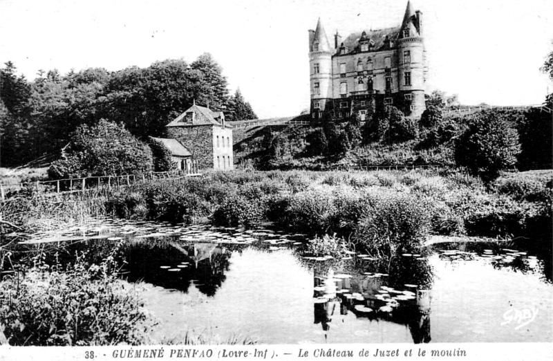 Chteau de Juzet et le moulin  Gumen-Penfao (Bretagne).