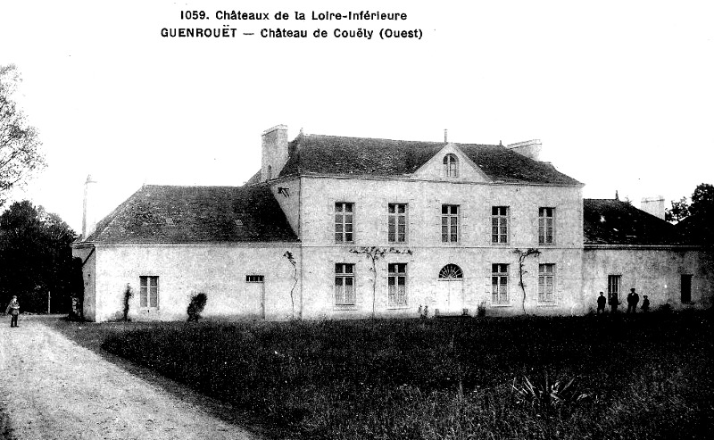 Château de Couëly à Guenrouët (anciennement en Bretagne).