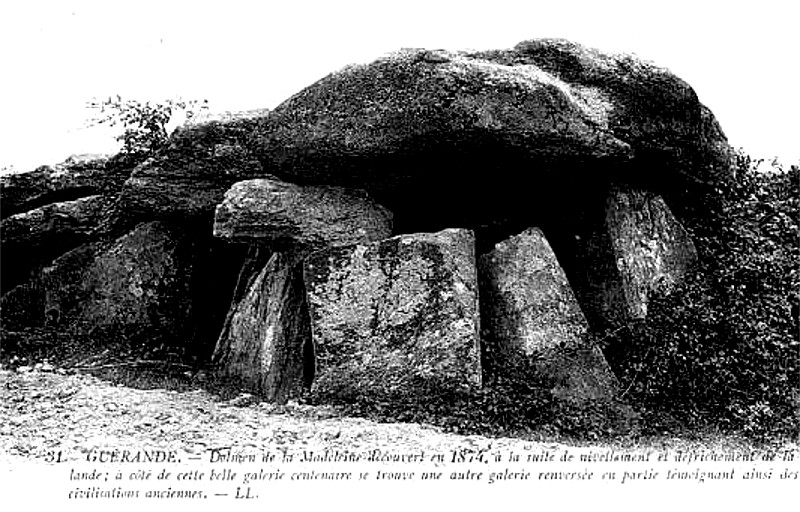 Dolmen de la Madeleine  Gurande (anciennement en Bretagne).