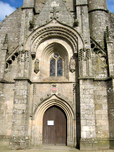 Guerlesquin : glise Saint Tnnan