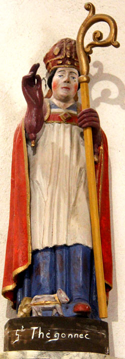 Statue de la chapelle Saint-Jean-Baptiste de Guerlesquin (Bretagne)