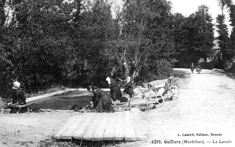 Lavoir de Guilliers (Bretagne).