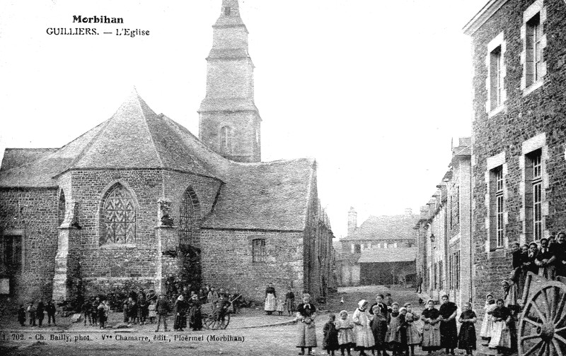 Eglise Saint-Pierre et Saint-Paul de Guilliers (Bretagne).