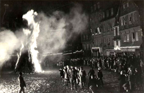 Procession de Guingamp (Bretagne).