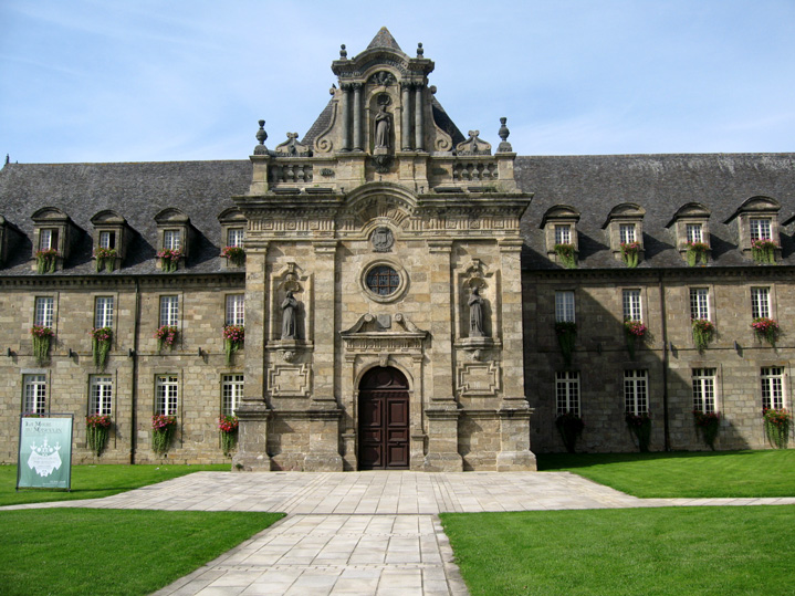 Guingamp : l'ancien couvent des Ursulines
