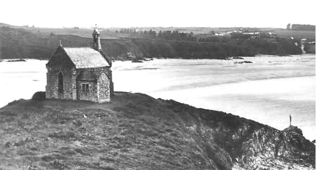 Chapelle Saint-Mathurin de Hillion (Bretagne).