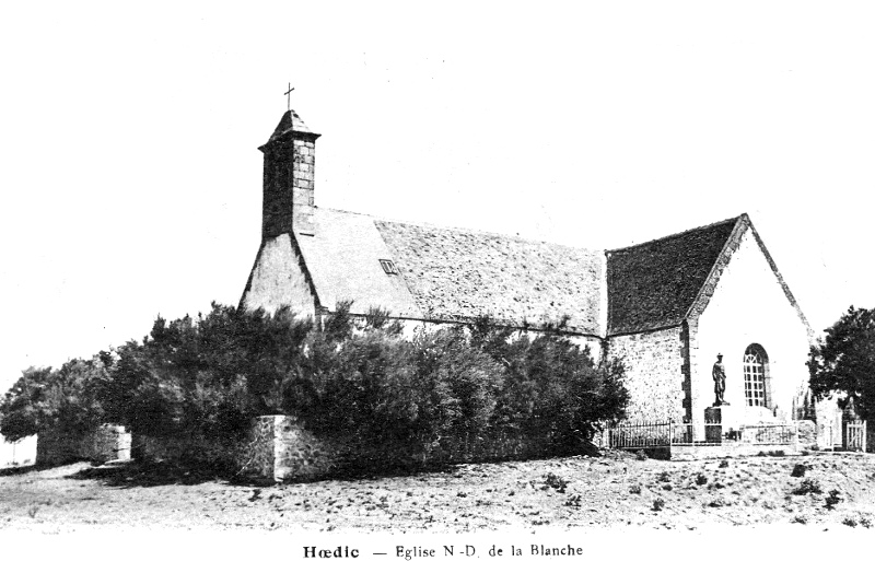 Eglise d'Hoedic (Bretagne).