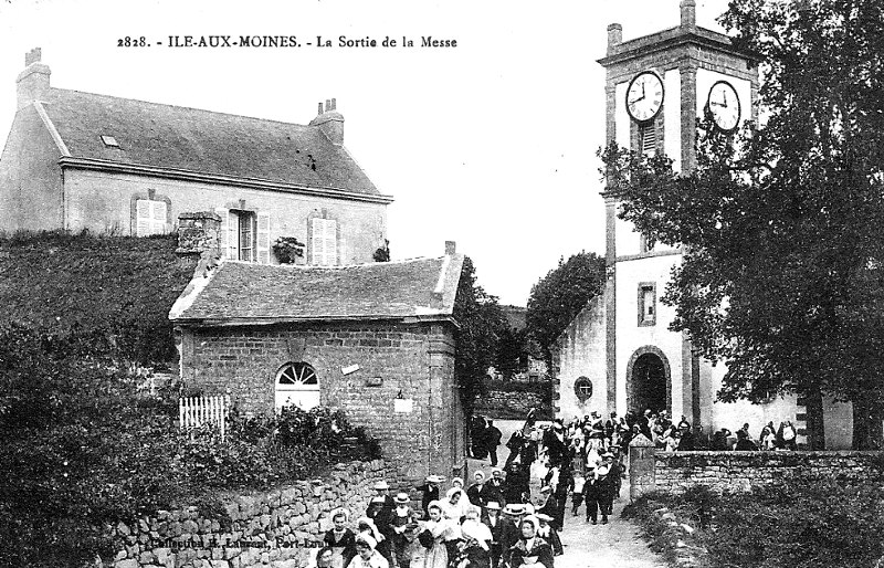 L'glise de l'le aux Moines (Bretagne).