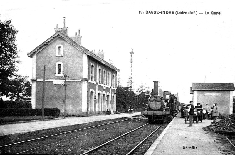 Gare d'Indre (Bretagne).