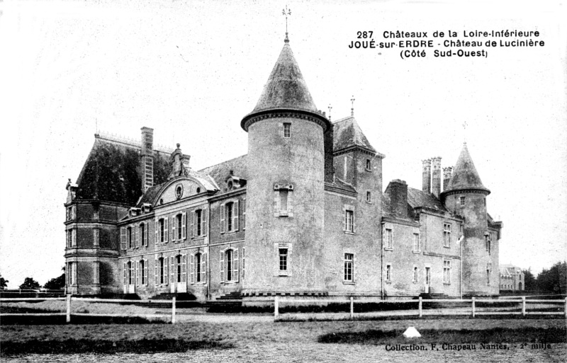Château de Lucinière à Joué-sur-Erdre (anciennement en Bretagne).