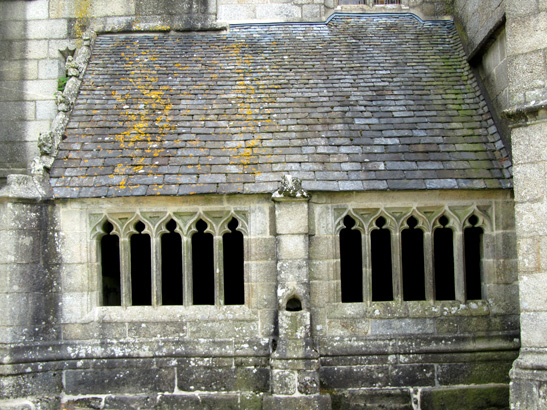 Eglise de Kergrist-Moelou (Bretagne)