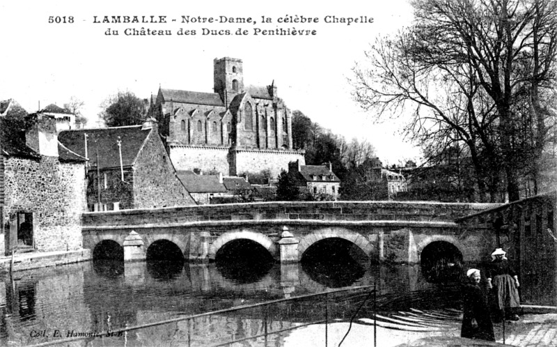 Chteau et Chapelle des ducs de Penthivre  Lamballe (Bretagne).