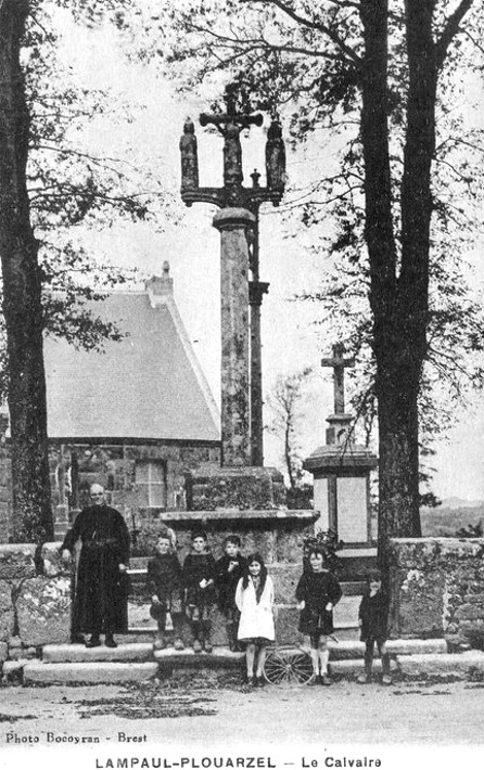 Calvaire de Lampaul-Plouarzel (Bretagne).