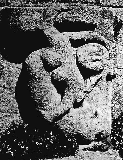 Sirne de la vieille glise de Lancieux (Bretagne).