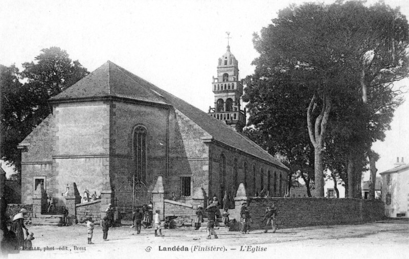 Eglise de Landda (Bretagne).