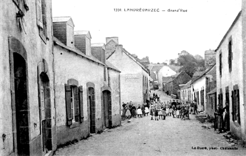 Ville de Landrvarzec (Bretagne).