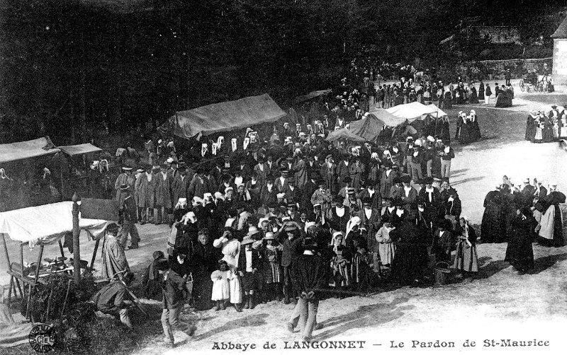 Ville de Langonnet (Bretagne) : pardon de St-Maurice.