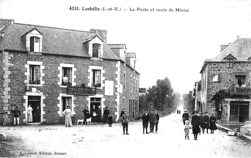 Ville de Lanhlin (Bretagne).