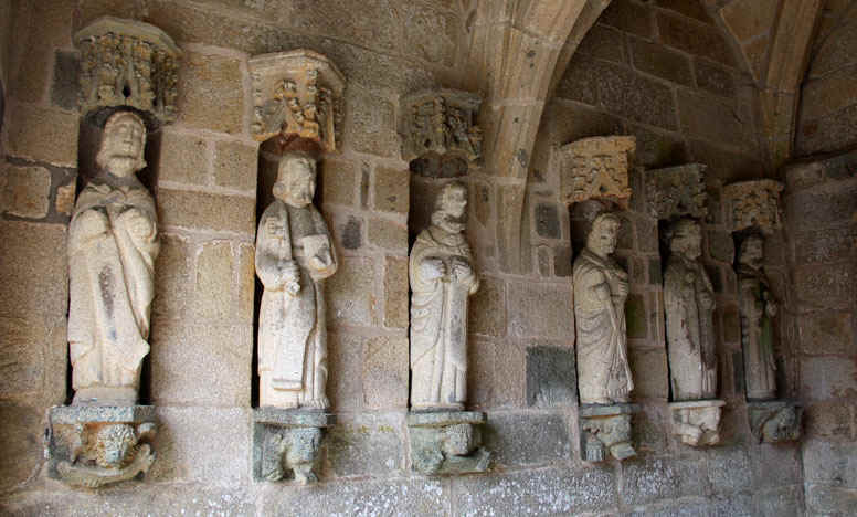 L'glise Saint-Loup de Lanloup (Bretagne)