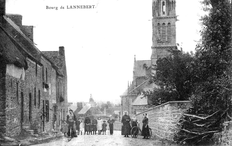 Ville de Lannebert (Bretagne).