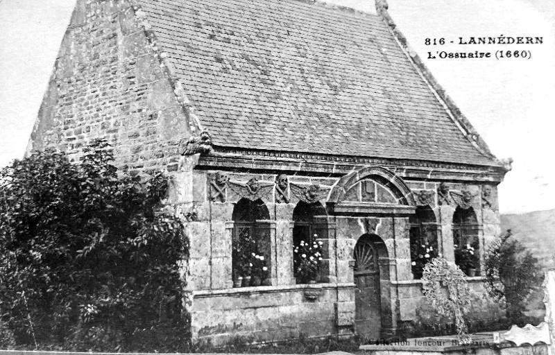 Ossuaire de Lanndern (Bretagne).