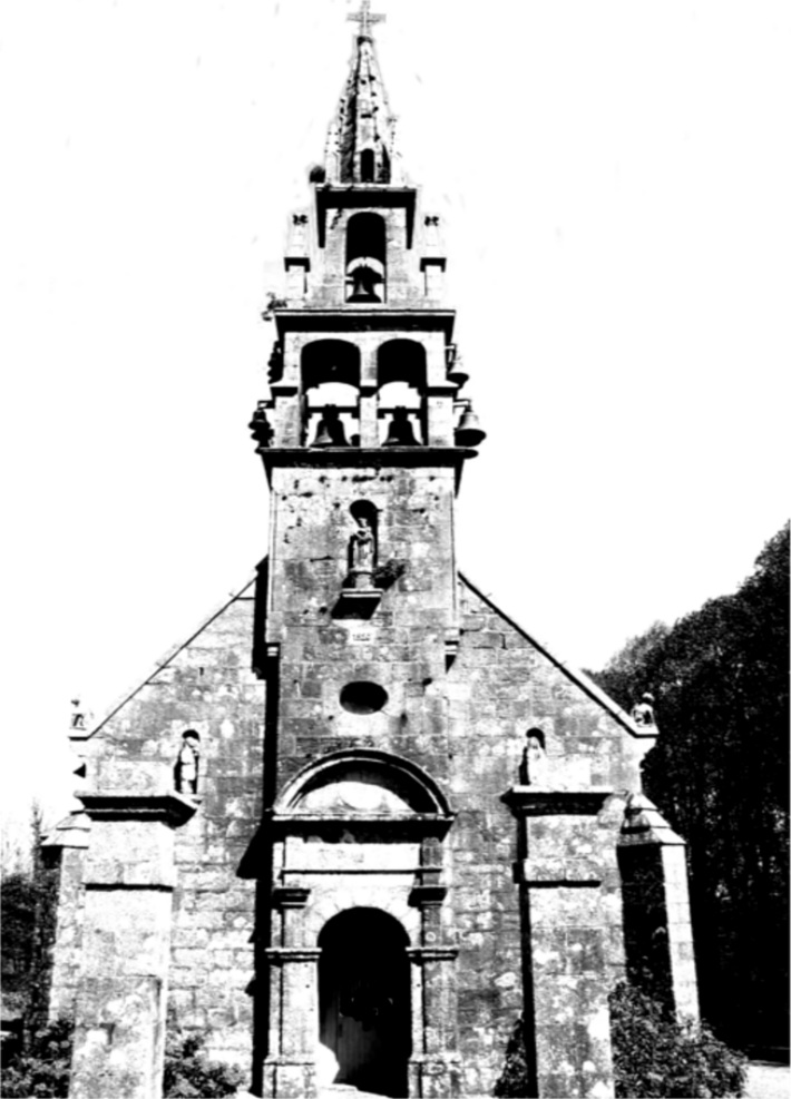 Chapelle Notre-Dame de Guéodet en Lanrivain (Bretagne).