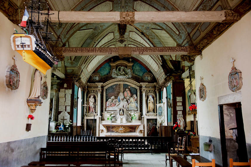 La chapelle Saint-Carré de Lanvellec dédiée à Notre-Dame de Pitié (Bretagne)