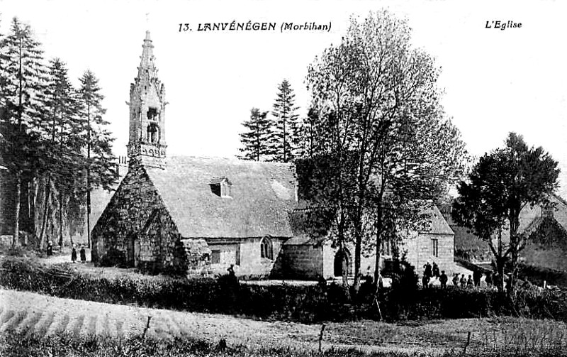 Eglise de Lanvngen (Bretagne).