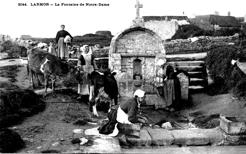 Fontaine de Larmor-Baden (Bretagne).