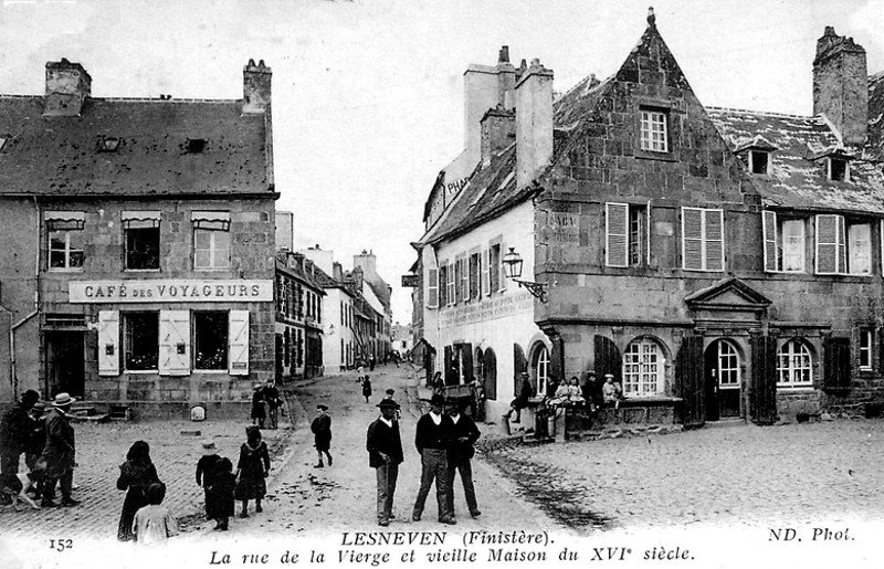 Ville de Lesneven (Bretagne).