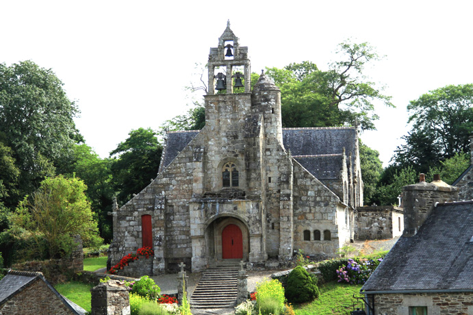 Eglise de Loc-Envel, en Bretagne