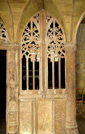 Jub de l'glise de Loc-Envel, en Bretagne