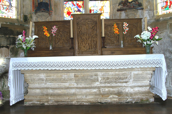 Eglise de Loc-Envel, en Bretagne