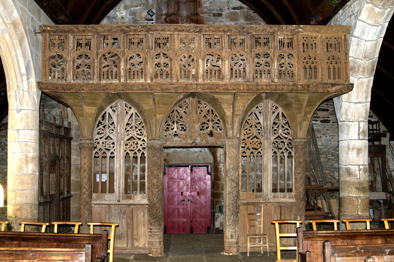 Jub de l'glise de Loc-Envel, en Bretagne