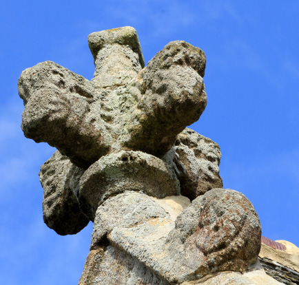 Eglise de Loc-Envel, en Bretagne