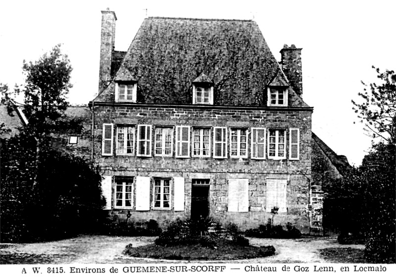 Château de Coz-Lenn à Locmalo (Bretagne).