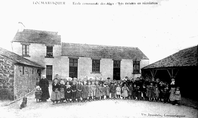 Ville de Locmariaquer (Bretagne).