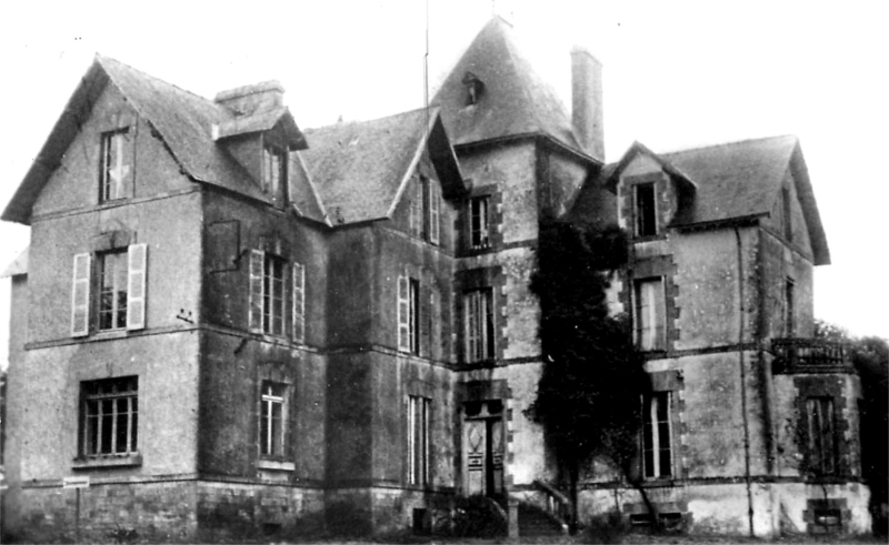 Château de Beaulieu à Locminé (Bretagne).